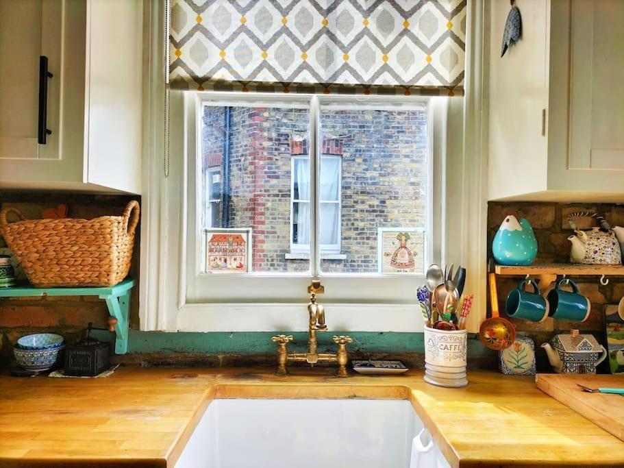 Charming London With Balcony公寓 外观 照片